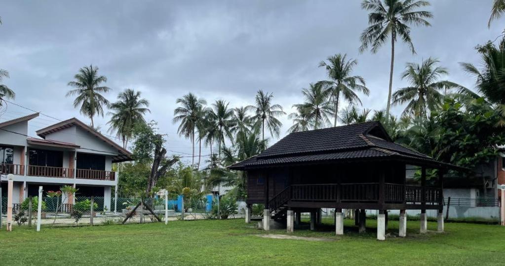 Red Coral Cottage Langkawi Buitenkant foto